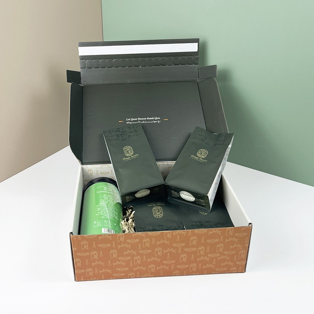 CO2 kompensierte recycelbare Kaffeekasten -Set innovative Druckkaffeeverpackungen für Distributoren