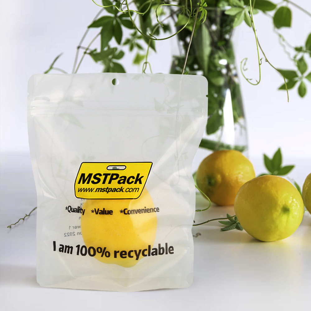 Öko-Verpackung aus 100 % recyceltem, nachwachsendem Rohstoff für Bio-Gemüse