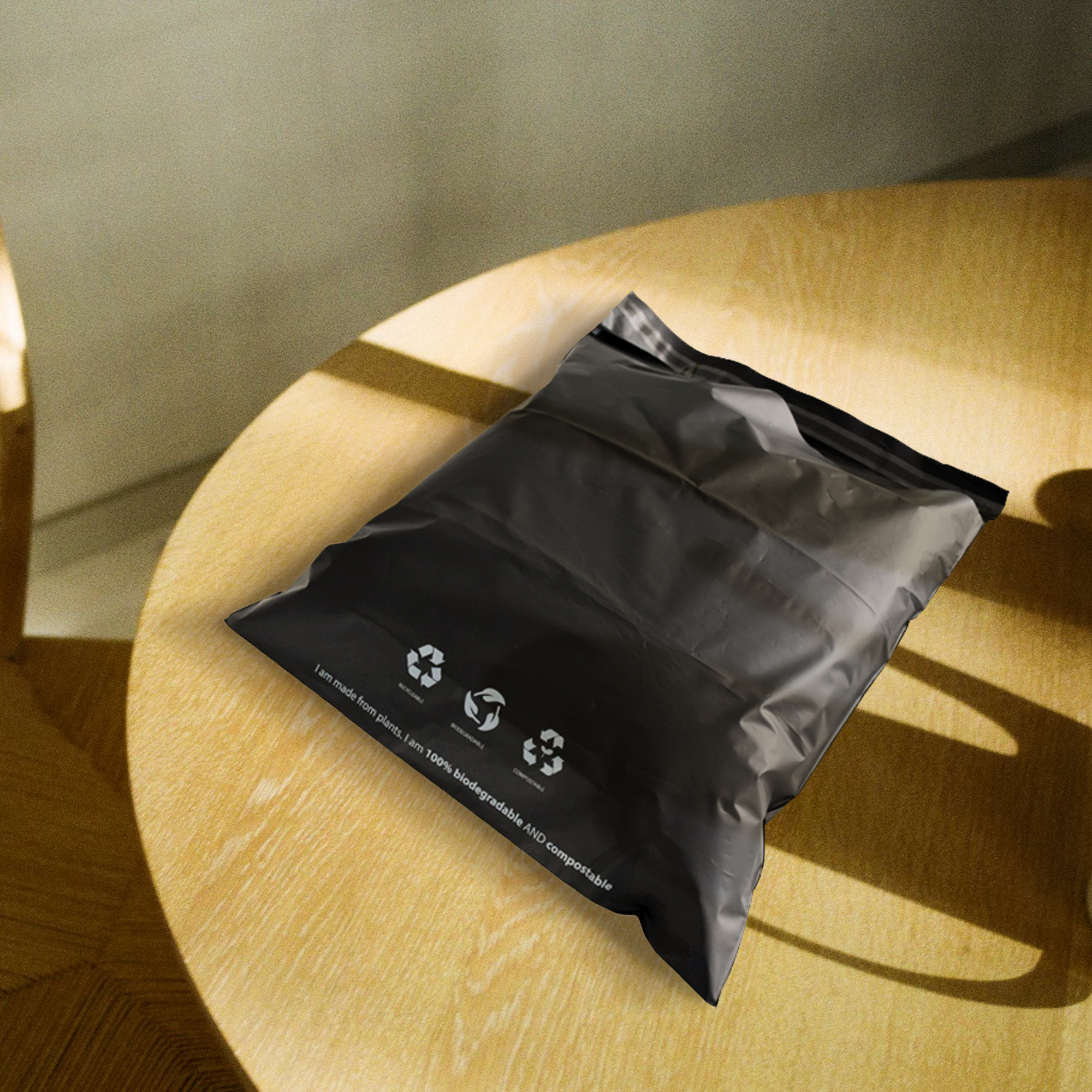 Biologisch abbaubare Versandtaschen mit individuellem Logo aus erneuerbarer Biokunststofffolie